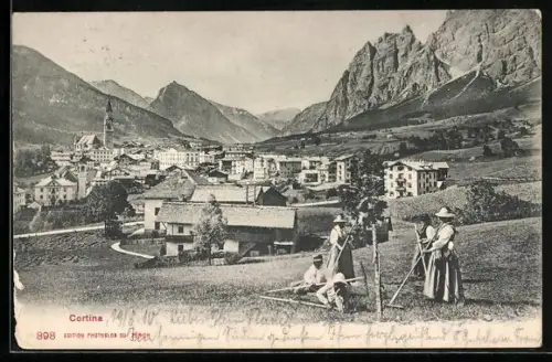 AK Cortina, Panorama