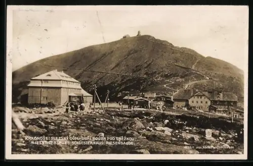 AK Schlesierhaus /Riesengebirge, Riesenbaude und Schlesierhaus