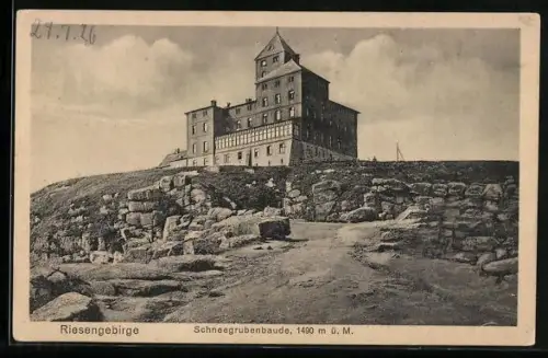 AK Schneegrubenbaude /Riesengebirge, Blick zur Hütte