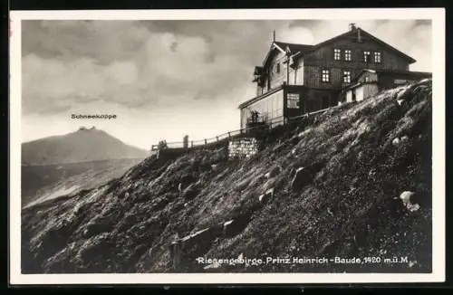 AK Prinz Heinrich-Baude /Riesengebirge, Blick zur Schneekoppe