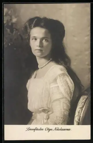 AK Grossfürstin Olga Nikolaewna von Russland in weissem Kleid