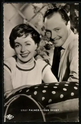 AK Schauspielerin Lilli Palmer mit Schauspieler Ivan Desny in dem Film Anastasia