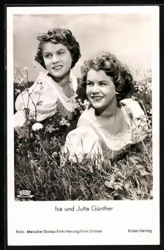 AK Schauspielerinnen Isa und Jutta Günther in dem Film Der erste Kuss