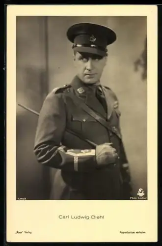 AK Schauspieler Carl Ludwig Diehl in Uniform mit Schirmmütze