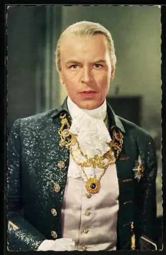 AK Portrait des Schauspielers O.W. Fischer im Film Herrscher ohne Krone