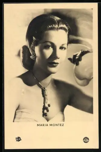 AK Schauspielerin Maria Montez mit auffälliger Halskette