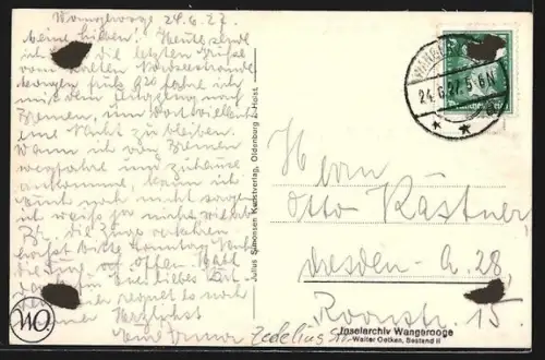 AK Wangeroog, Strassenpartie mit Blick auf Leuchtturm