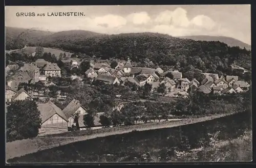 AK Lauenstein / H., Ortsansicht mit Kirche und umliegenden Häusern