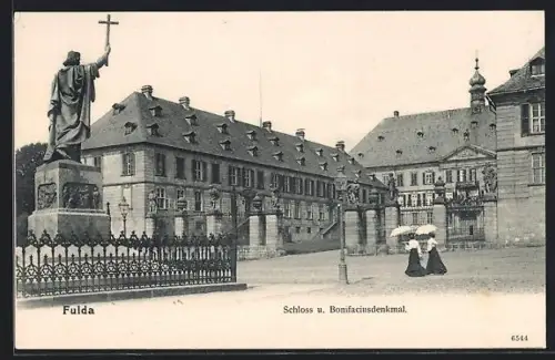 AK Fulda, Schloss, Bonifatiusdenkmal