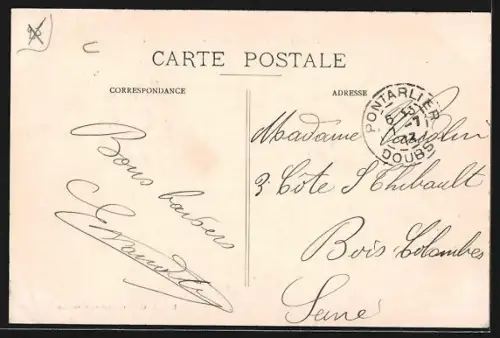 AK Pontarlier, Grande Rue animée avec commerces et passants