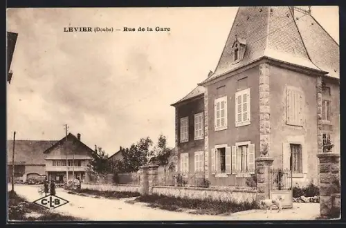AK Levier /Doubs, Rue de la Gare et maisons environnantes