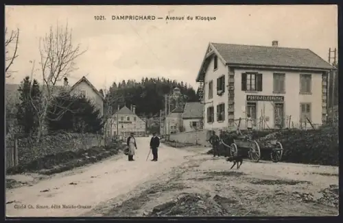AK Damprichard, Avenue du Kiosque avec bâtiment de la Poste et Télégraphe