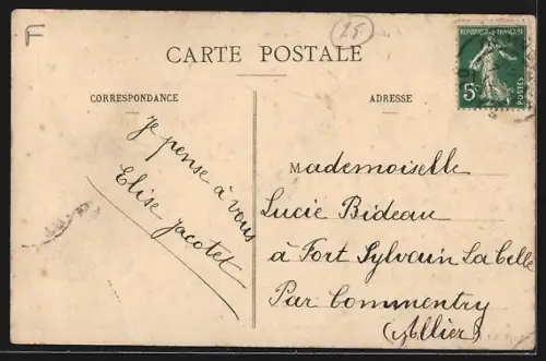 AK Audincourt, Rue de Seloncourt animée avec café et passants