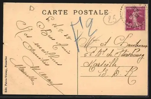 AK Pontarlier, La Grand`Rue animée avec passants et bâtiments historiques