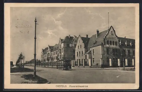 AK Krefeld, Husaren-Kaserne, Strassenbahn