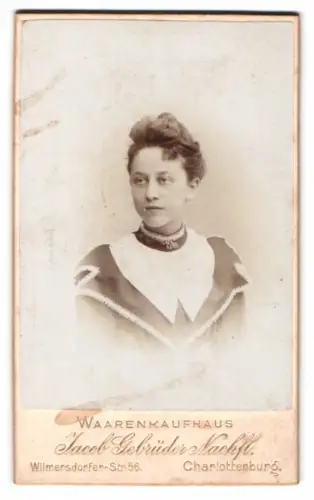 Fotografie Jacob Gebrüder Nachfl., Charlottenburg, Wilmersdorfer-Str. 56, Porträt einer Frau