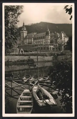 AK Lillafüred, Hotel Palota mit dem Boot-Landungsplatz