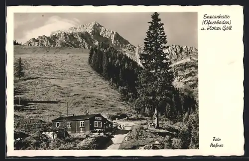AK Berchtesgaden, Gasthof Enzianhütte am Ofnerboden mit dem Hohen Göll