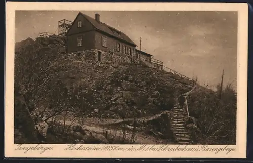 AK Hochsteinbaude /Isergebirge, Berghütte mit Treppenaufgang