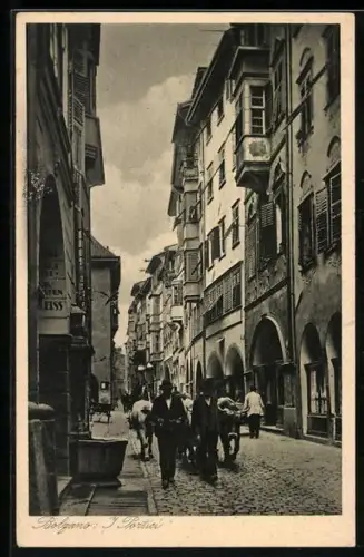 AK Bolzano, I Portici, Bauern mit Ochsen-Gespann