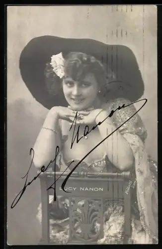 AK Schauspielerin Lucy Nanon mit grossem Hut