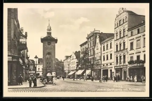 AK Elbing / Elblag, Untere Marktpartie mit Markttor und Leuten
