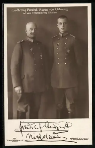 AK Grossherzog Friedrich August von Oldenburg mit dem Erbgrossherzog Nikolaus in Uniform