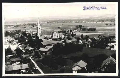 Foto-AK Fridolfing /Obb., Ortsansicht mit Kirche