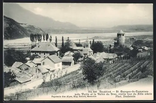 AK St. Georges-de-Commiers, Vieille tour du XIIIe siècle près Vizille et vallée du Drac