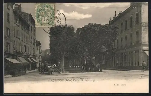 AK Vienne /Isère, Cours Romestang avec calèche et arbres majestueux