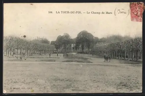 AK La Tour-du-Pin /Isère, Le Champ de Mars