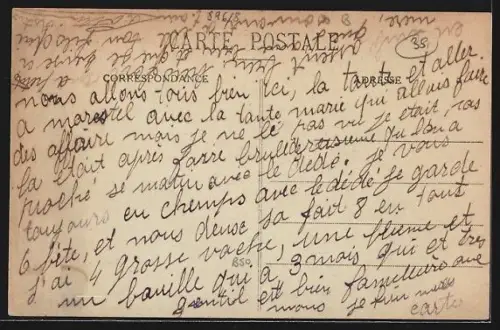 AK Vézeronce, Vue générale du village et des champs environnants