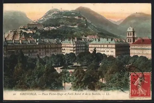 AK Grenoble, Place Victor-Hugo et Forts Rabot et de la Bastille