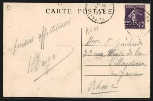 AK Thuellin /Isère, Villa Perrier et route bordée d`arbres en hiver