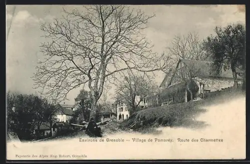 AK Pomarey, Route des Charmettes avec vue du village et arbres en hiver