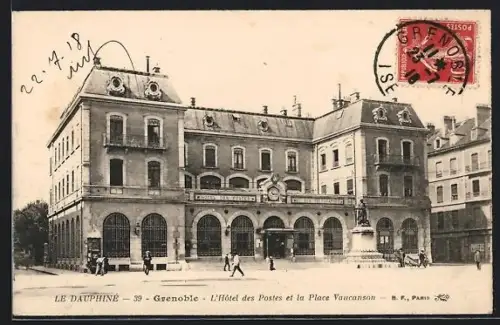 AK Grenoble, L`Hôtel des Postes et la Place Vaucanson