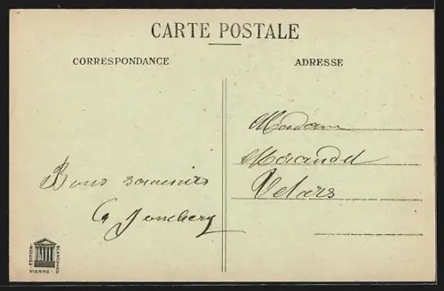 AK Vienne, Le Cours Président Wilson avec vue sur la colline en arrière-plan