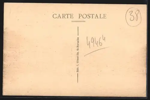 AK St-Marcellin /Isère, Place d`Armes avec bâtiments et arbres