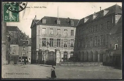 AK Le Mans, Hôtel de Ville et place animée