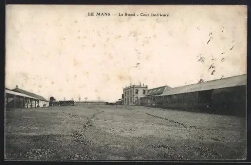 AK Le Mans, Le Stand, Cour Intérieure