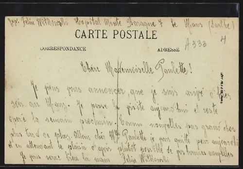 AK Le Mans, Rue Gambetta animée avec passants et calèches