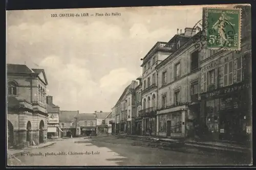 AK Château-du-Loir, Place des Halles