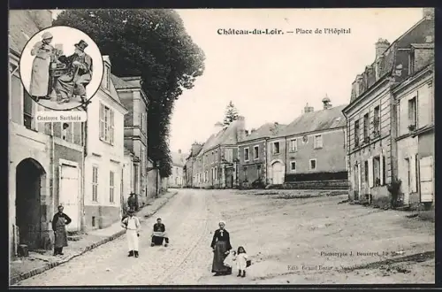AK Château-du-Loir, Place de l`Hôpital avec habitants et illustration de la Commune Sarthoise
