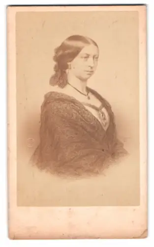 Fotografie E. Desmaisons, Paris, Queen Victoria von Grossbritanien in jungen Jahren