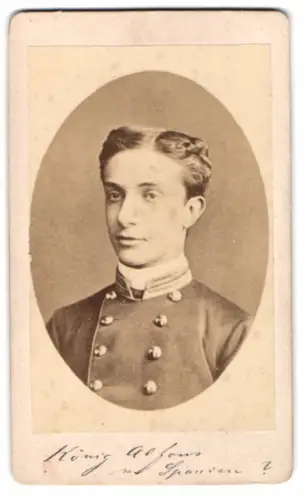 Fotografie Portrait Alfons XIII., König von Spanien in Uniform
