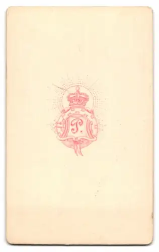 Fotografie Zar Alexander III. von Russland mit Zarin Maria Feodorowna und ihren Kindern, Uniform