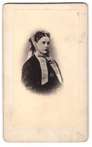 Fotografie Portrait Erzherzogin Mathilde von Österreich-Teschen, verstarb 1867 an schweren Brandwunden