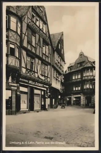 AK Limburg a. d. Lahn, Partie aus der Altstadt, Gasthaus Goldener Löwe, Geschäft für Berufskleidung von Wilh. Siebert