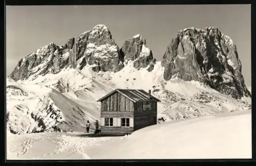 AK Capanna Belvedere del Pordoi, Berghütte am Sassolungo