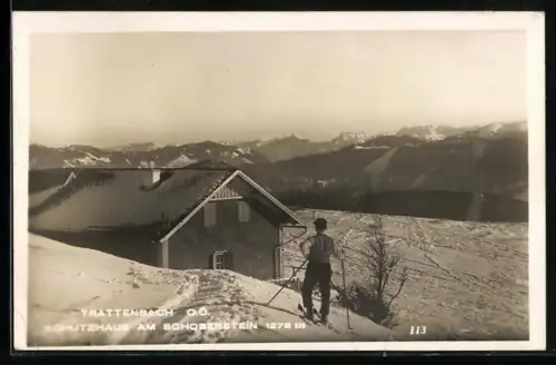 AK Schobersteinhütte, Skifahrer an der Berghütte am Gipfel des Schoberstein